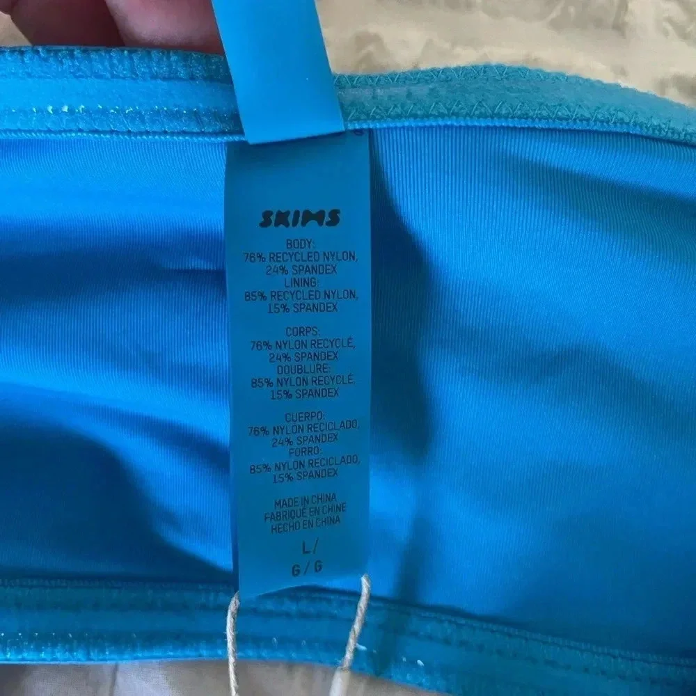 Skims blue swim sport bikini top